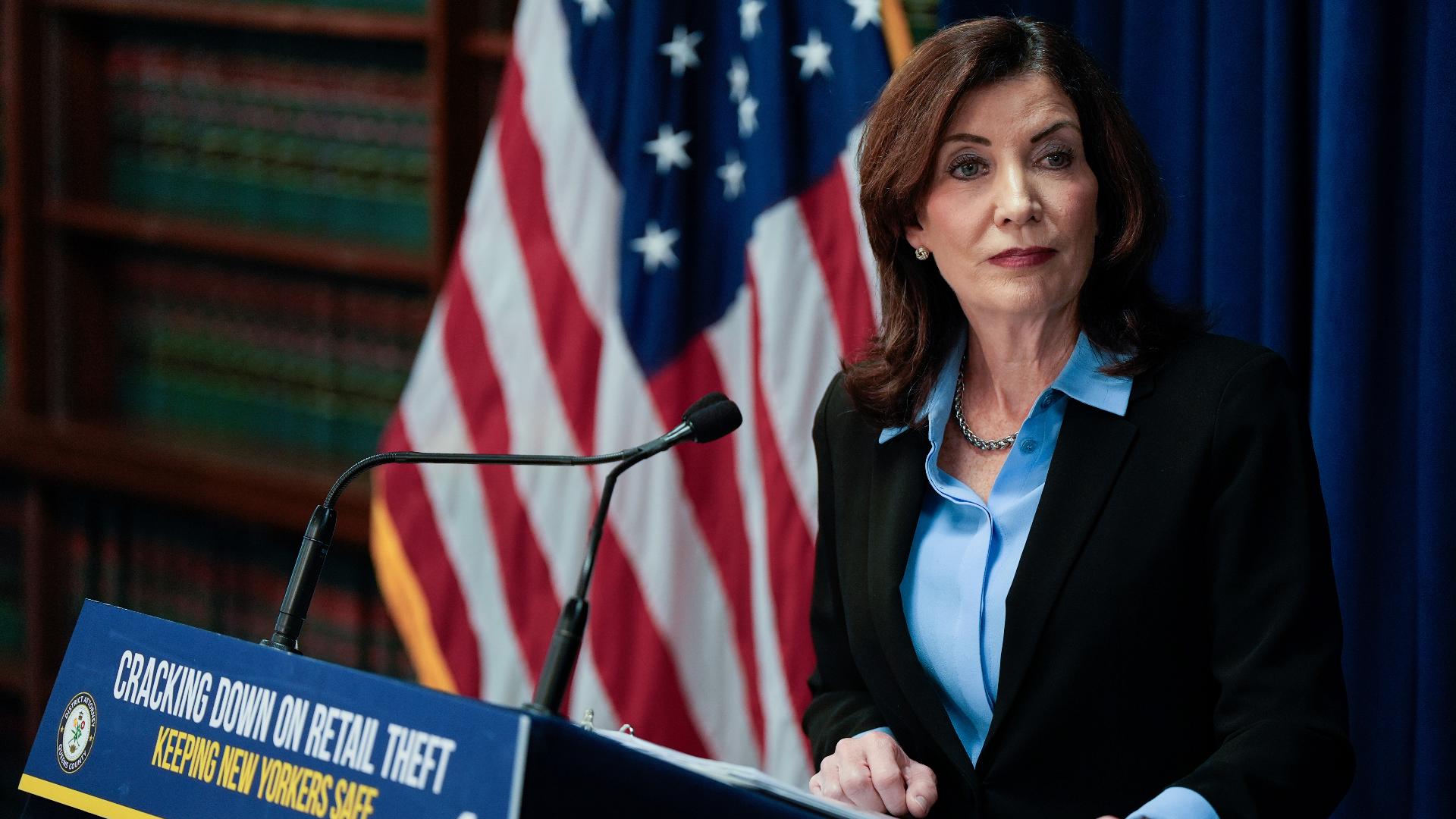 Governor Hochul discusses bell-to-bell smartphone restrictions with NYSUT and Capitol Region school districts.