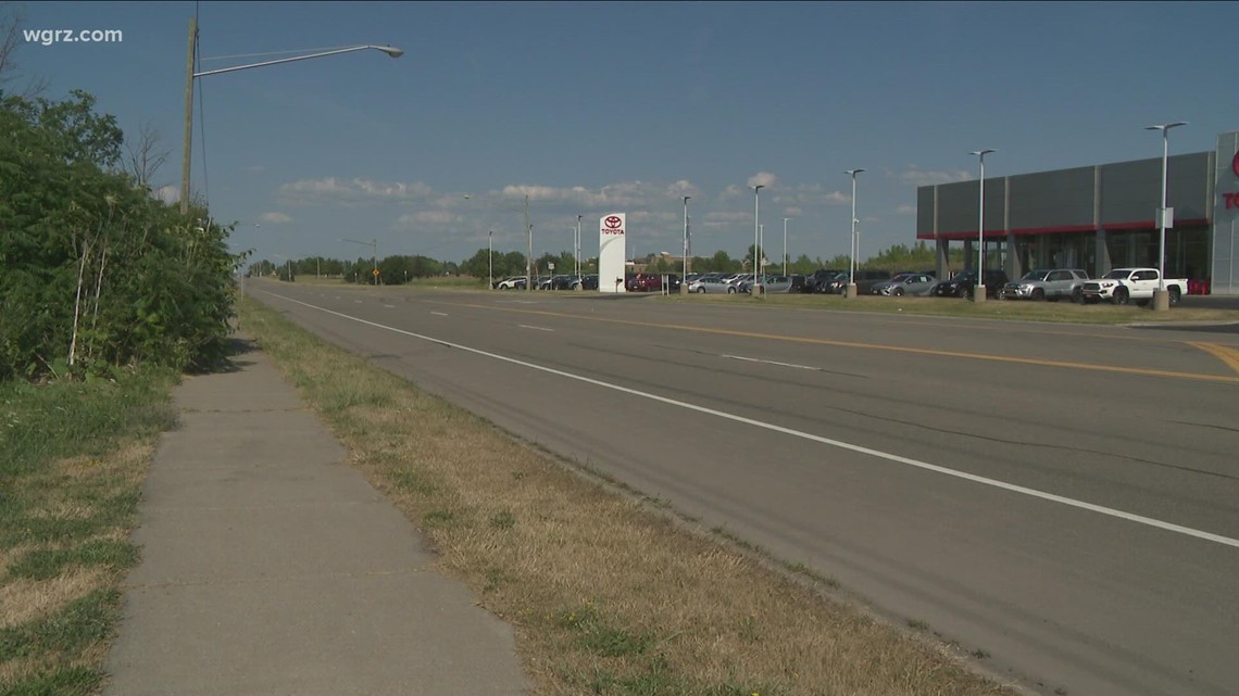 Stabbing at Gates Circle Liquor Store
