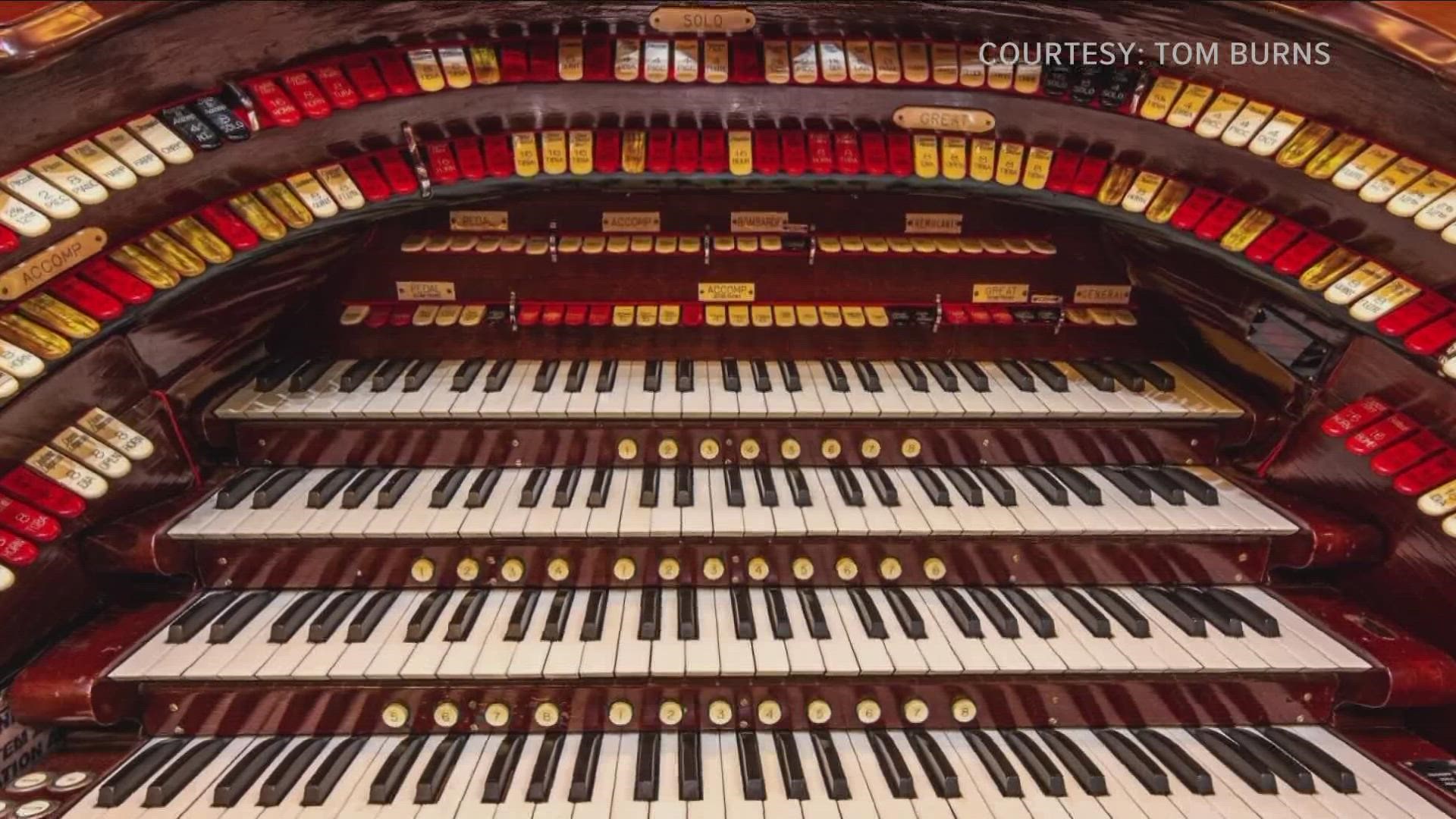 Restoration of Shea's Wurlitzer Organ is on schedule