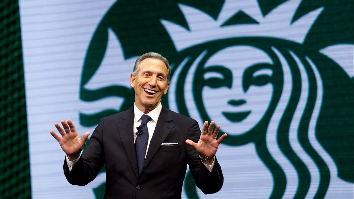 El ex director ejecutivo de Starbucks, Howard Schultz, habla con los empleados del área de Buffalo