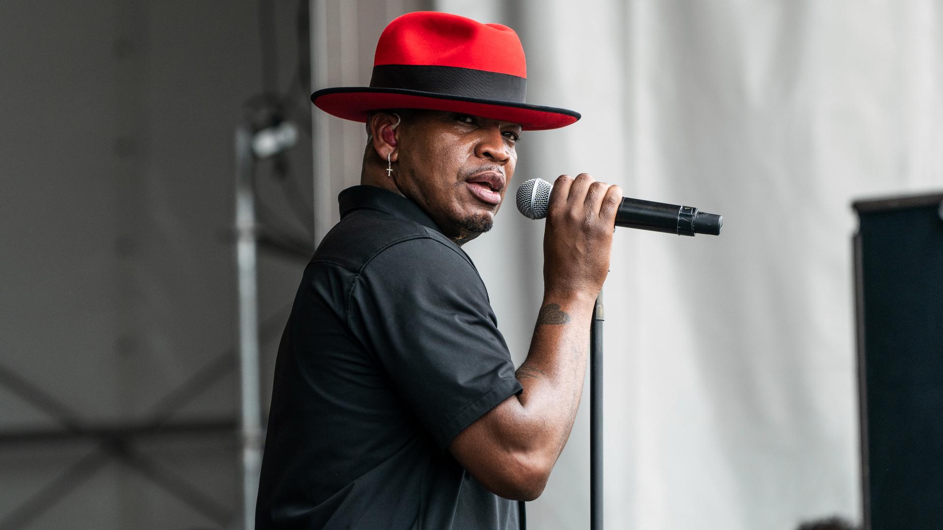 Akon Areested Police make 6 arrests during Ne-Yo and Akon concert at Darien Lake ...