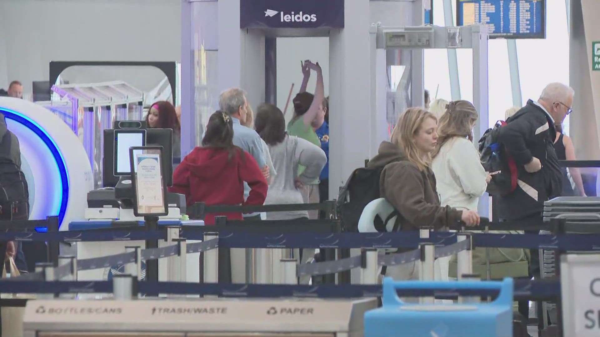 Holiday travel tips with the TSA at the Buffalo Niagara Airport 12/18/24