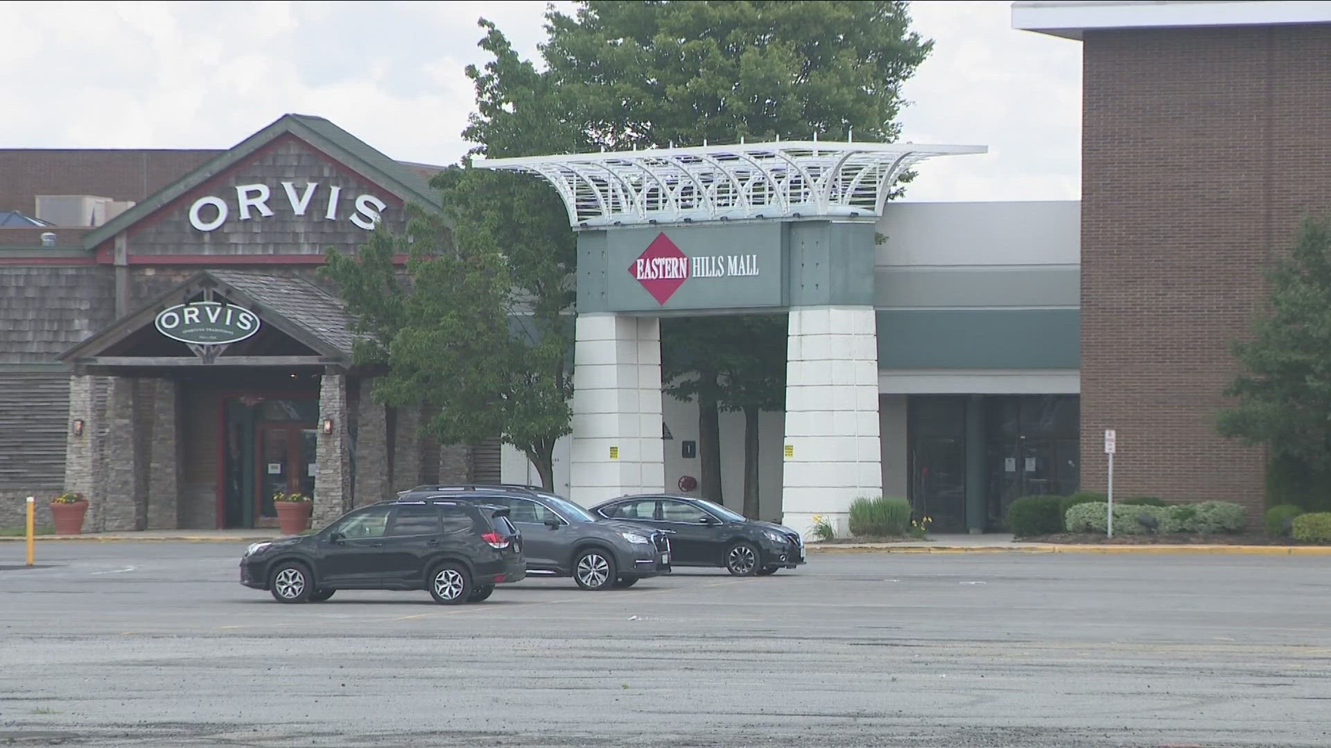 2 On Your Side Town Hall looks at possible development at the Eastern Hills Mall and obstacles to be overcome.