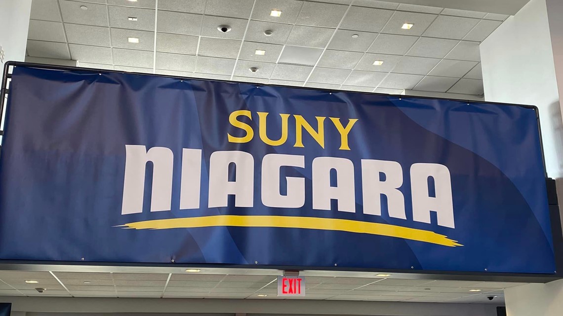 New York expands child care at some SUNY colleges to aid student parents