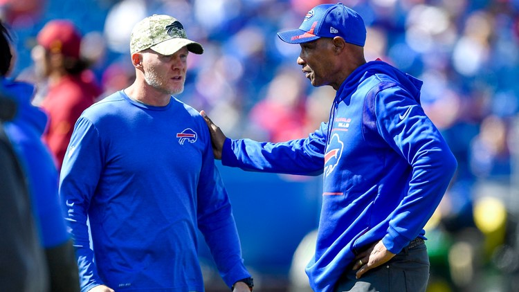 Giants interview Bills defensive coordinator Leslie Frazier for vacant coach job