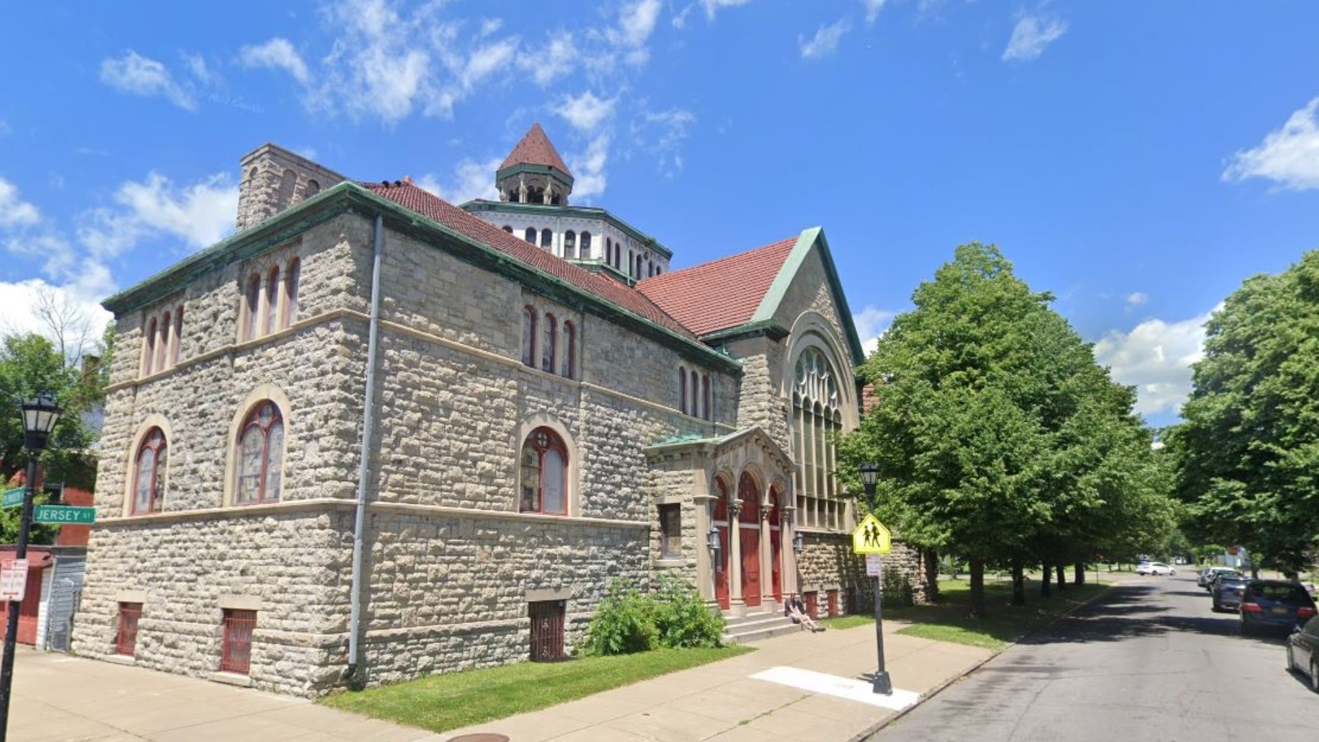 D'Youville pays 449,900 for former Karpeles Museum building