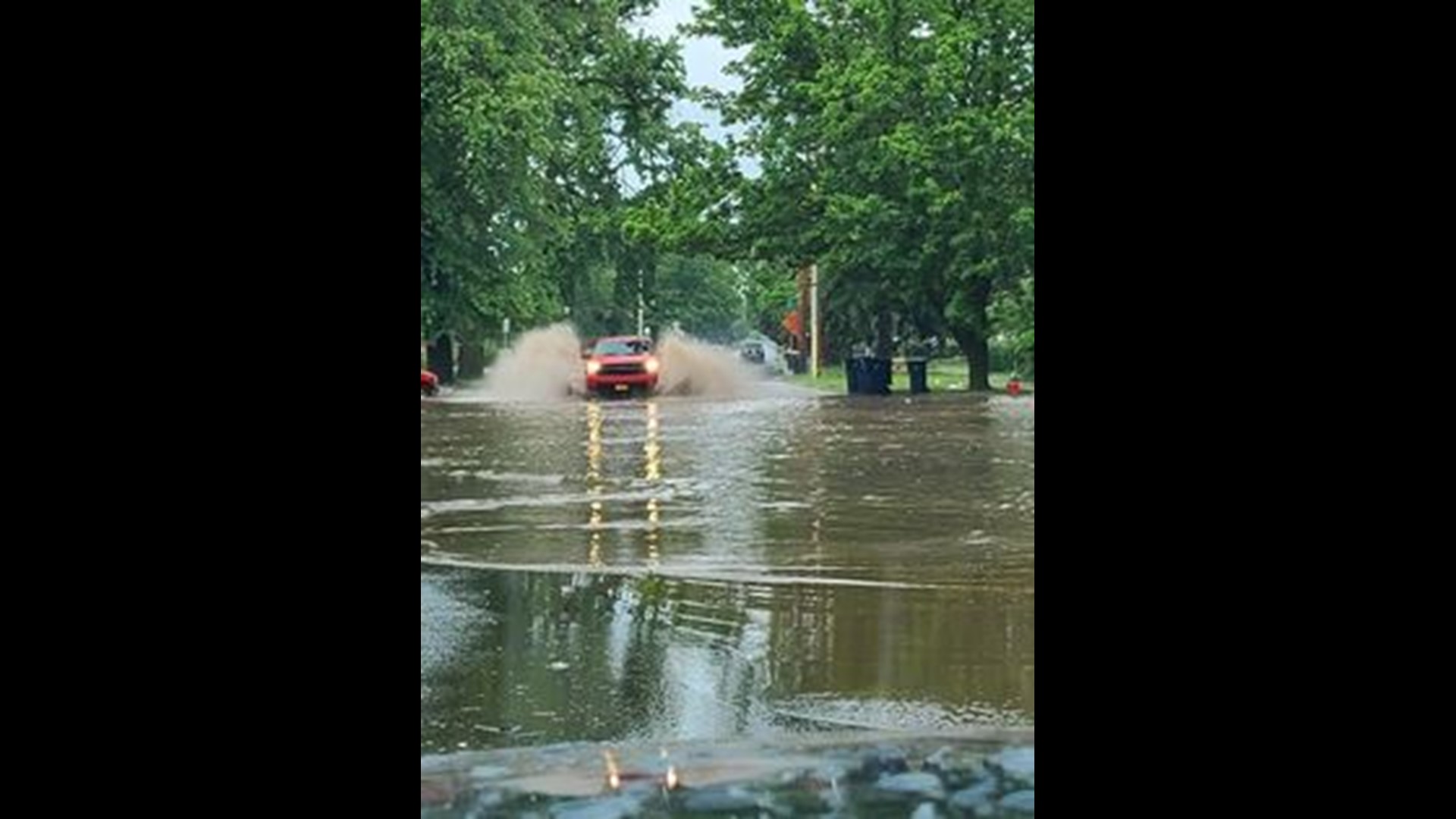 Tropical downpours causing localized flooding in Western New York ...