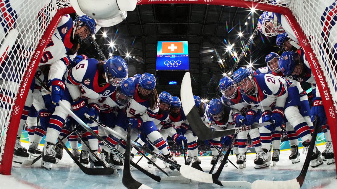 Harvey, Dunne lead US to 3rd straight win in Olympic women's hockey. Poulin hurt as Canada wins