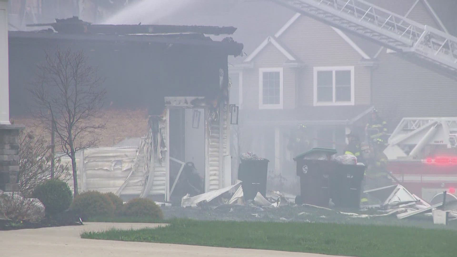 Firefighters battle large house fire in Orchard Park | wgrz.com