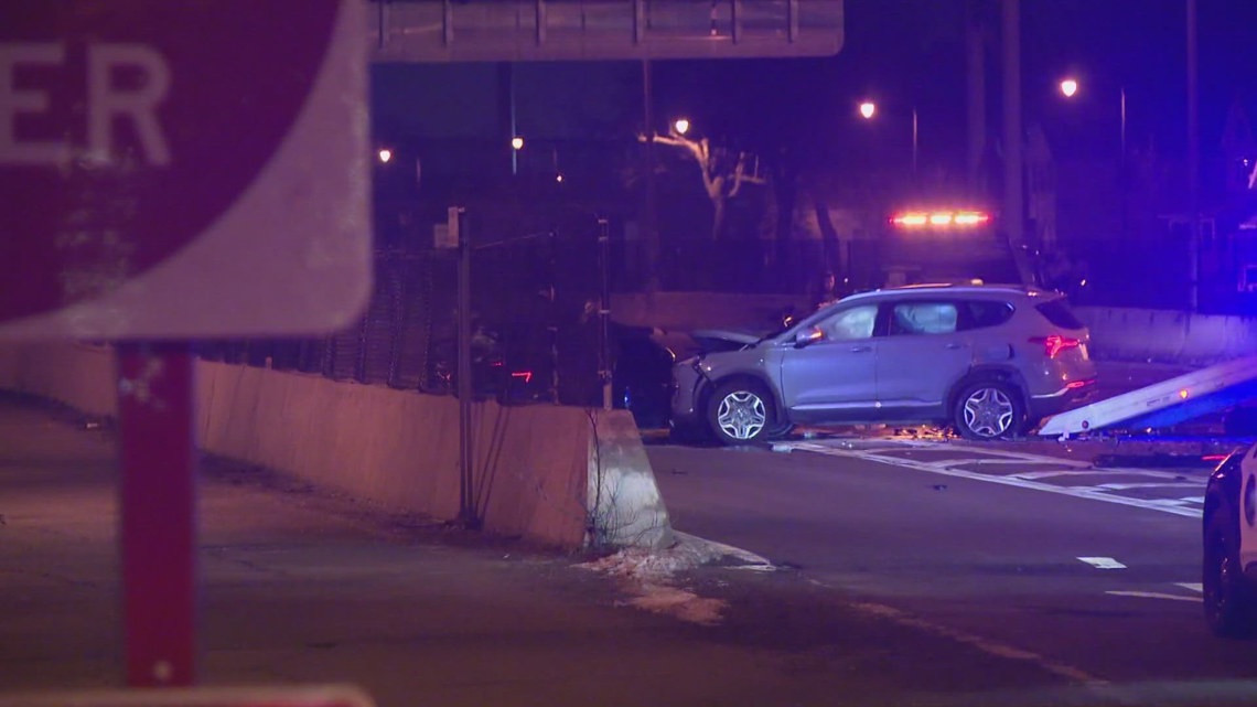 1 person killed in multi-vehicle crash on 33 | wgrz.com
