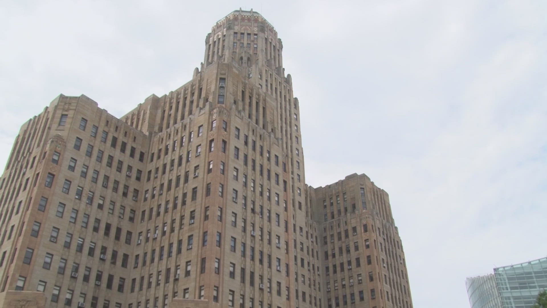 Buffalo officials clash over $29M bond in court | wgrz.com