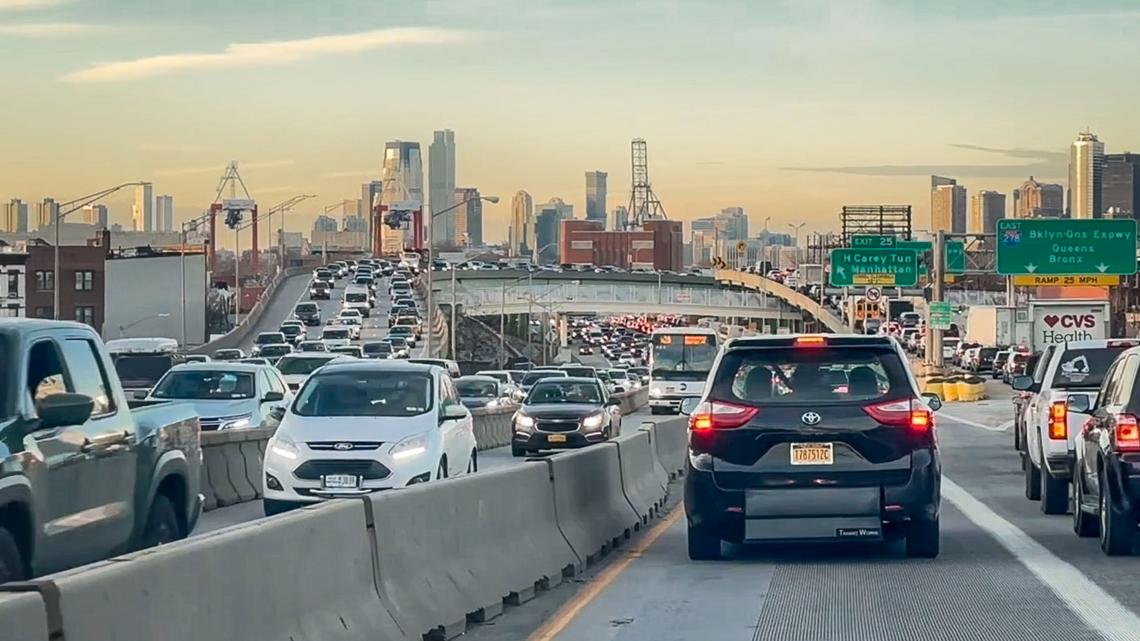 Federal judge hears challenges to New York City's fee for drivers into Manhattan - Vimarsana News