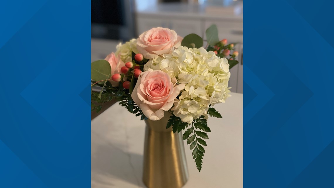 Volunteers needed to deliver flowers to WNY widows for Valentine's Day - Vimarsana News