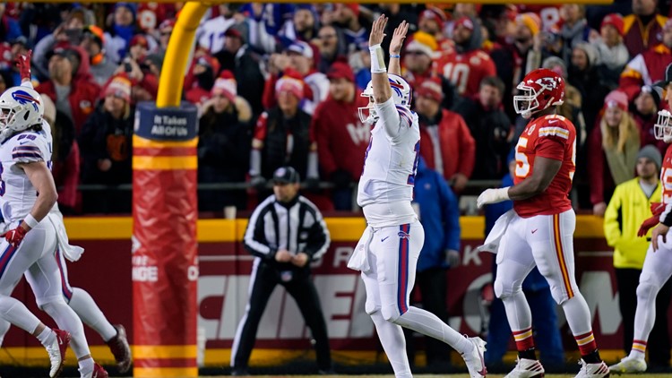 Quarterback show begins: Impressive opening drives from Bills and Chiefs