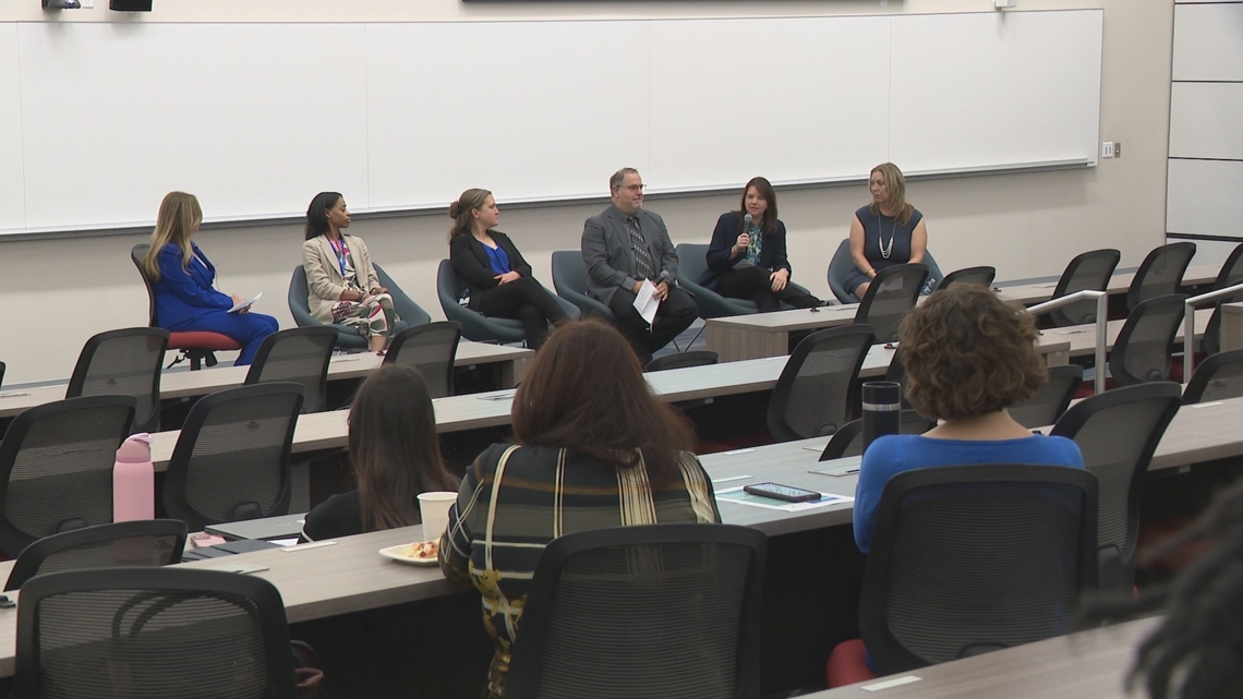 Are you part of the 'Sandwich Generation?' Here are some tips to help: