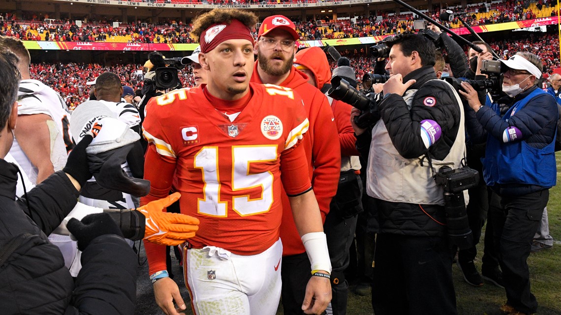 Mahomes, Chiefs win coin toss again, but not another Super Bowl berth ...