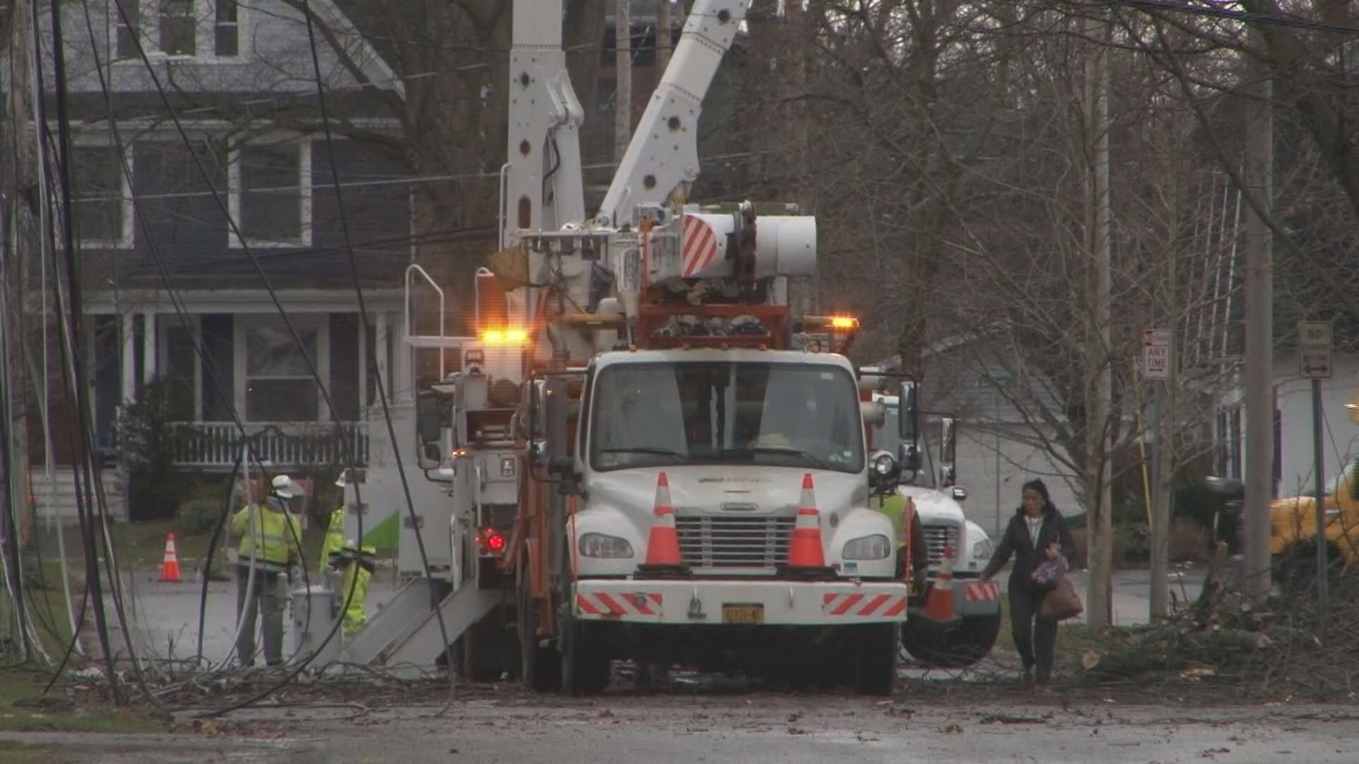High winds caused damage across WNY | wgrz.com