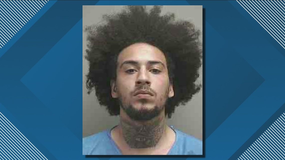 Man sentenced to 25 years to life for stabbing a man to death in West Seneca