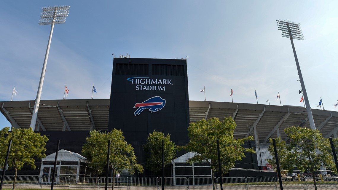 Buffalo Bills Blue and Red Practice Highmark Stadium 2022 