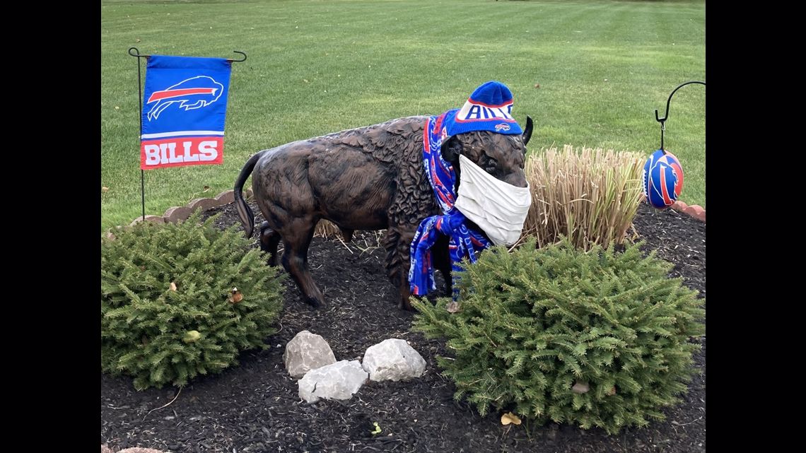 Bills Mafia watches Wild Card game during 'Playoffs on Patios