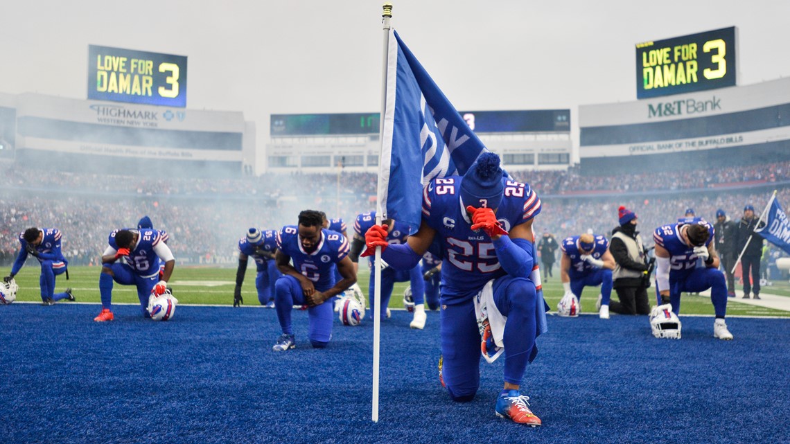 Sabres pay tribute to Bills safety Damar Hamlin