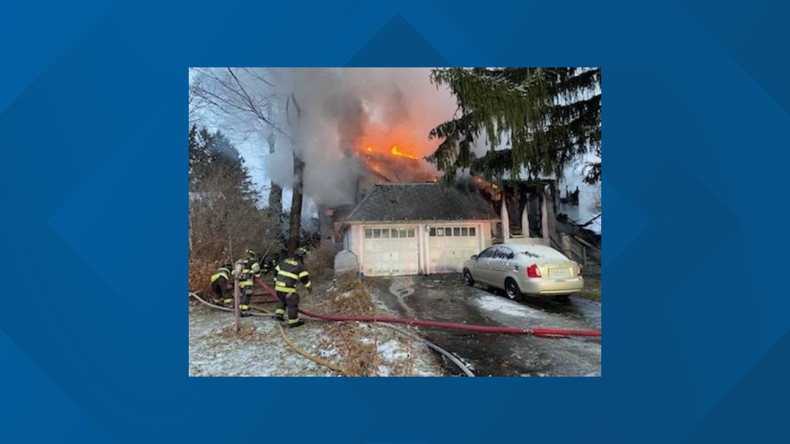 1 dead after early morning house fire in Fredonia Tuesday