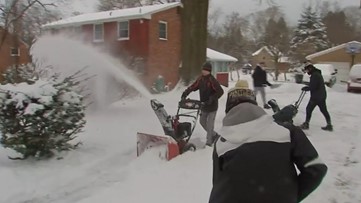 Pennsylvania football coach cancels workout, asks team to shovel snow for neighbors