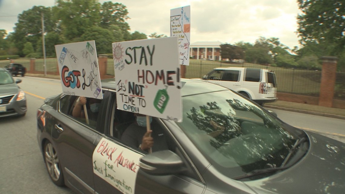 Georgia Governor S Mansion Sees Honking Cars Protesting Reopening Wgrz Com